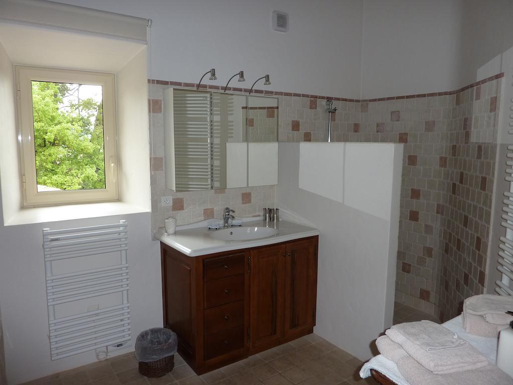 Le Mas Del Sol Bed and Breakfast Bonnieux Habitación foto